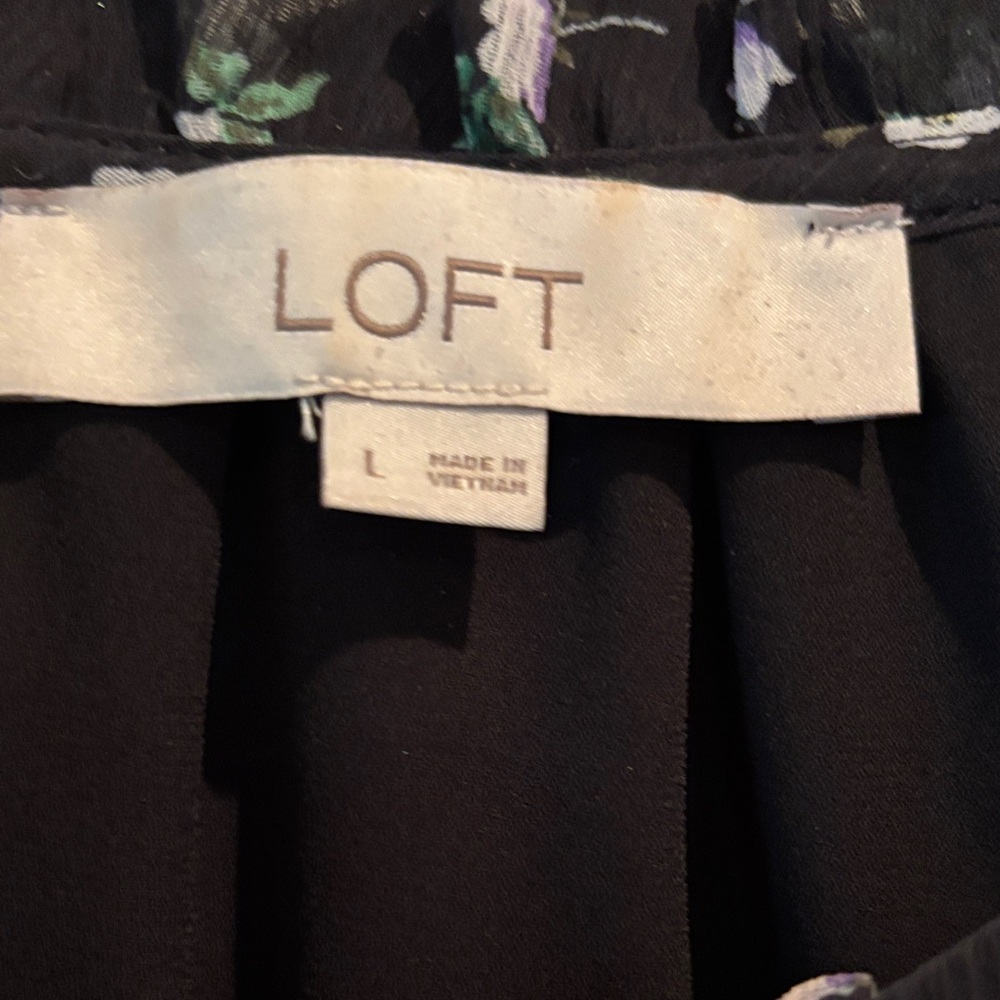 LOFT Black Floral Ruffle-Trim Sleeveless Blouse - Picture 2 of 4